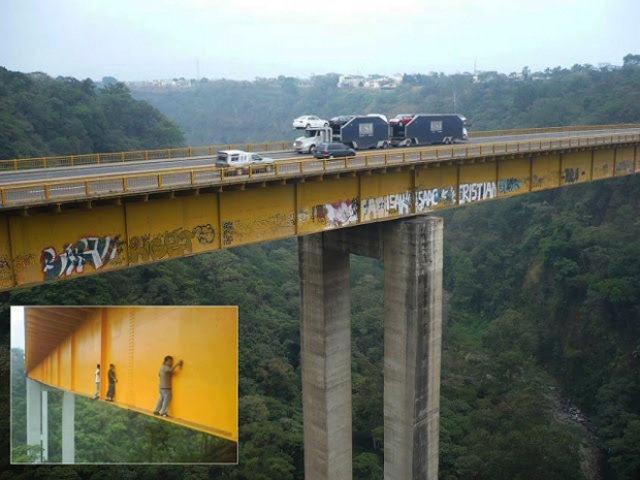 El puente Metlac de Veracruz, en Mxico, ... (Pgina 56)