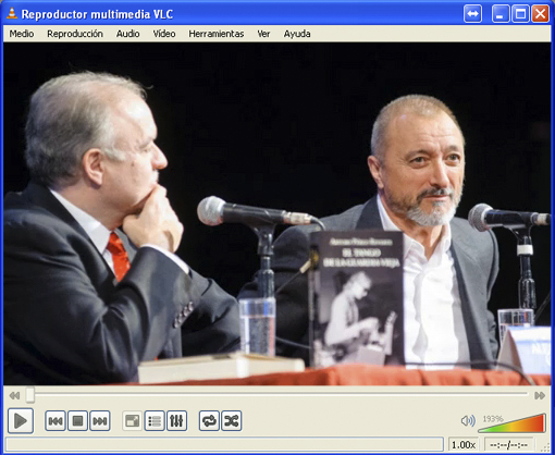 "Presentación en la Feria del Libro de Buenos Aires con Jorge Fernández Díaz el 13 de mayo de 2013